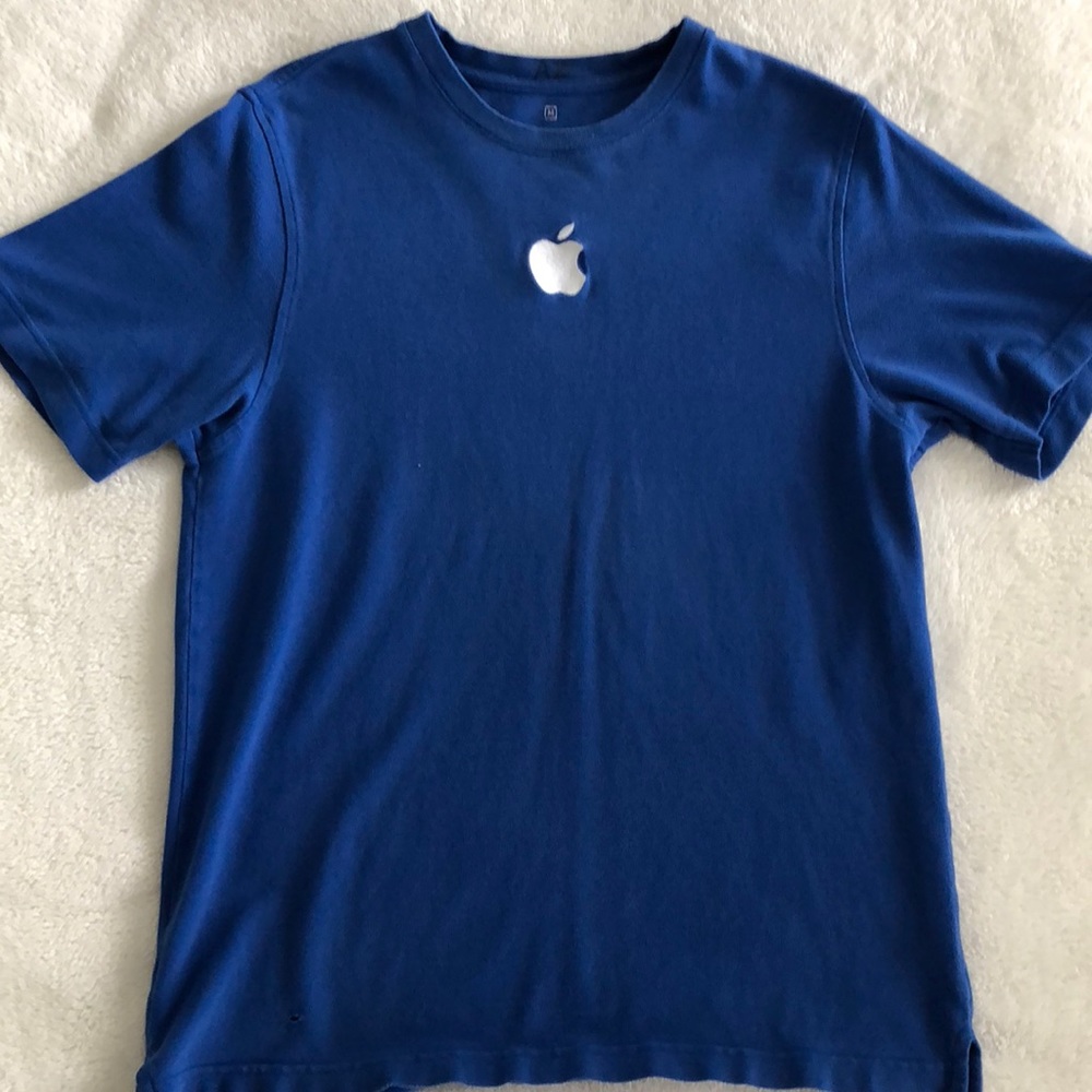 Vintage Apple Store employee shirt